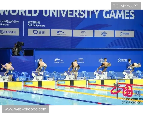 夜间跳水比赛照明系统全面升级 提升视觉效果确保运动员表现更清晰